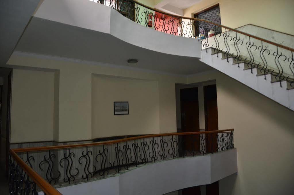 OYO 12419 Hotel Silver Shine Neu-Delhi Exterior foto